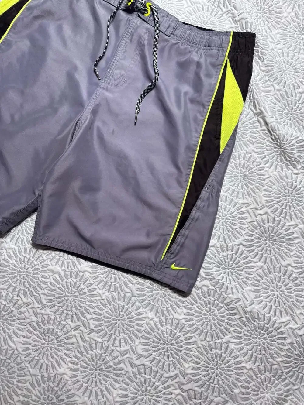 Nike Men's M Gray and Neon Yellow Swim Surf Board Shorts
